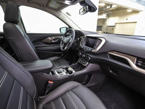 Used 2023 GMC Terrain Denali AWD/4WD image 30
