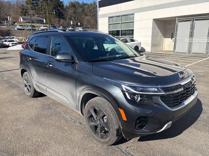 Certified 2026 Kia Seltos EX w/ EX Sunroof Package