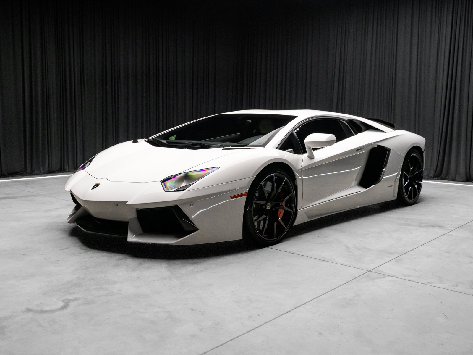 Used 2014 Lamborghini Aventador LP 700-4 AWD/4WD image 28