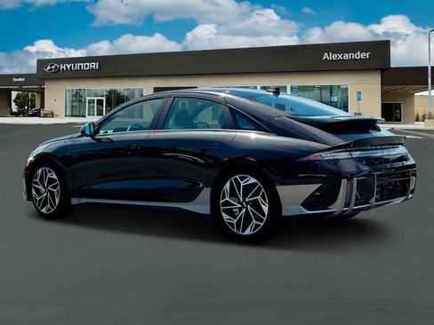 New 2025 Hyundai Ioniq 6 SEL image 4