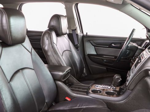 Used 2015 GMC Acadia SLT FWD image 28