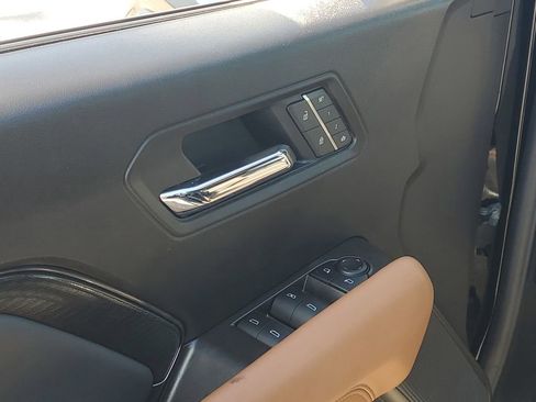 Used 2025 GMC Canyon AT4 w/ Technology Plus Package AWD/4WD image 22