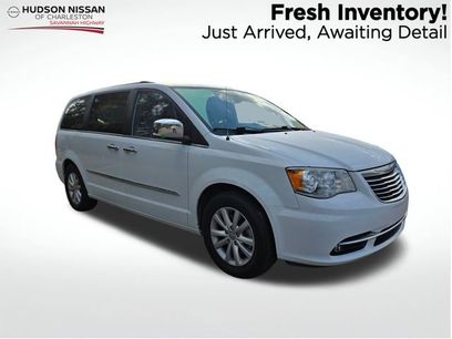 Used 2015 Chrysler Town & Country Limited Platinum