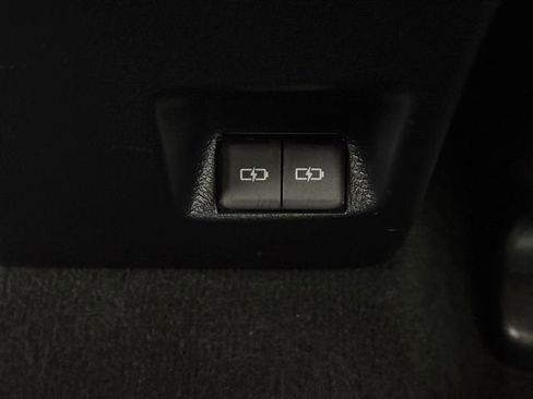 Used 2024 Toyota 4Runner TRD Off-Road Premium image 21