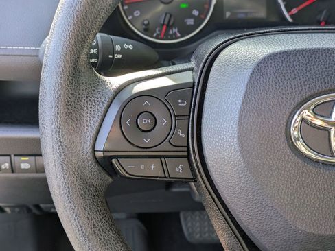 Used 2021 Toyota RAV4 XLE image 20