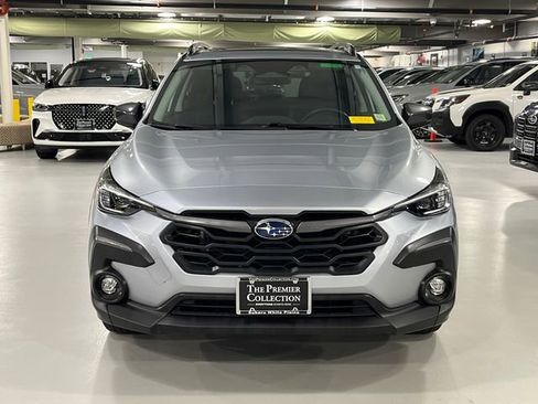 Used 2024 Subaru Crosstrek 2.5i Limited AWD/4WD image 6