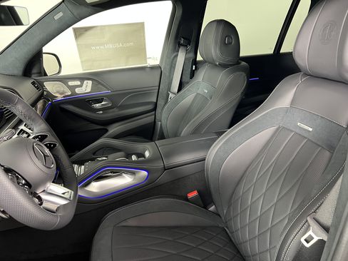 New 2026 Mercedes-Benz GLS 63 AMG 4MATIC image 17
