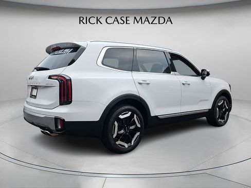 Used 2023 Kia Telluride EX image 8