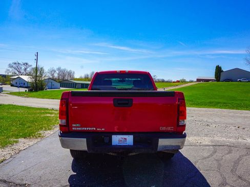 Used 2010 GMC Sierra 1500 SLE w/ Power Pack Plus AWD/4WD image 5