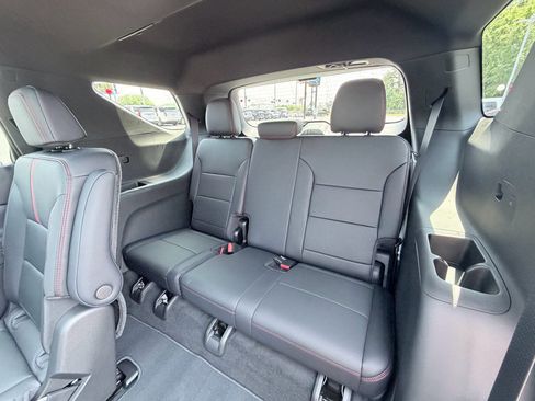 New 2026 Chevrolet Traverse RS FWD image 29
