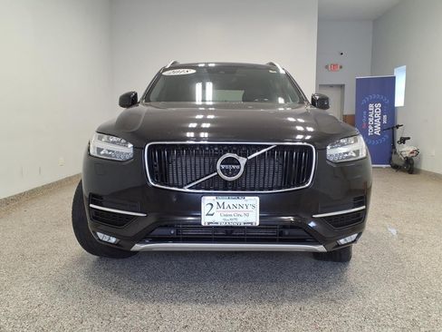 Used 2018 Volvo XC90 T6 Momentum w/ Convenience Package AWD/4WD image 2