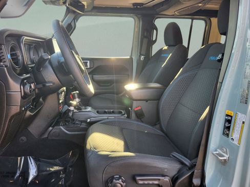 Used 2024 Jeep Wrangler Unlimited Rubicon 4xe w/ Technology Group image 16