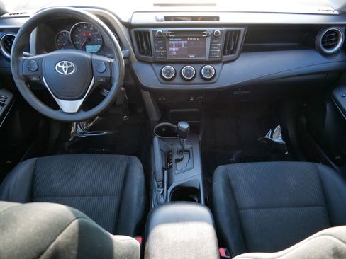 Used 2016 Toyota RAV4 LE image 13