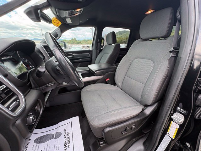 Used 2023 RAM 1500 Big Horn AWD/4WD image 30