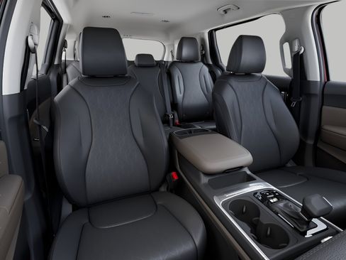 New 2026 Kia Carnival EX image 15