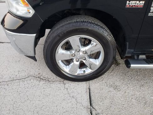 Used 2019 RAM 1500 Big Horn image 9