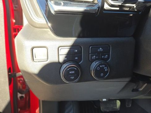 Certified 2023 Chevrolet Silverado 1500 LT w/ Z71 Off-Road Package AWD/4WD image 11