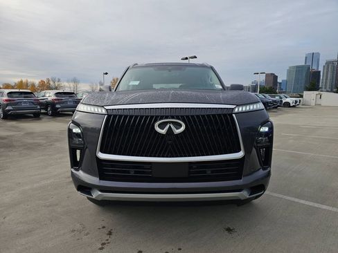 New 2026 INFINITI QX80 Pure image 3