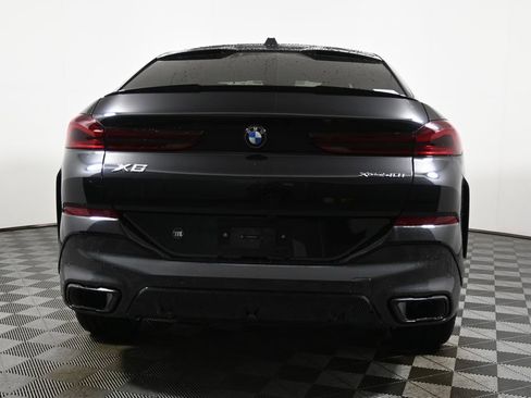 New 2026 BMW X6 xDrive40i w/ Climate Comfort Package image 6
