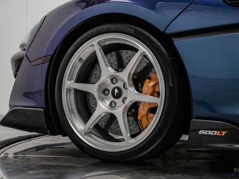 Used 2019 McLaren 600LT RWD image 68