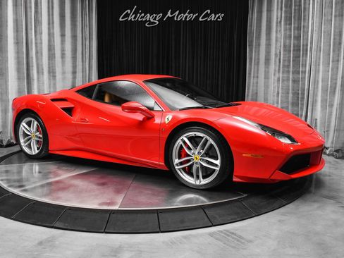 Used 2018 Ferrari 488 GTB image 6
