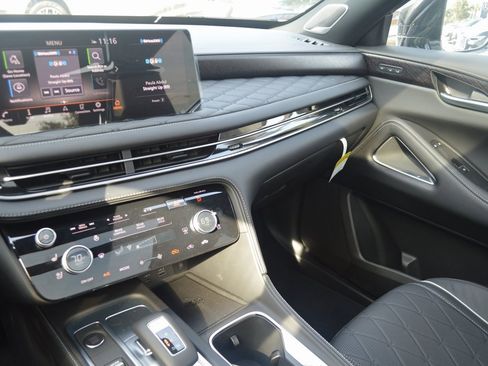 New 2025 INFINITI QX60 Autograph w/ Cargo Package image 21