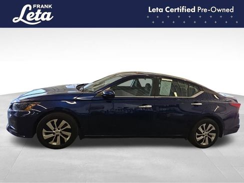 Used 2023 Nissan Altima 2.5 S FWD image 3