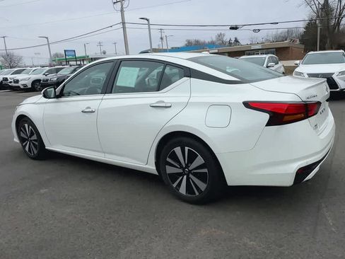 Used 2019 Nissan Altima 2.5 SV image 6