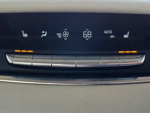 Used 2021 Cadillac Escalade Premium Luxury Platinum AWD/4WD image 87