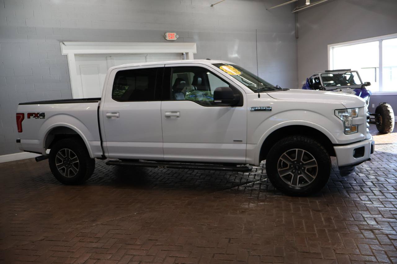 Used 2015 Ford F150 XLT w/ Equipment Group 302A Luxury AWD/4WD image 8
