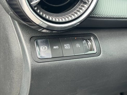 Used 2026 Chevrolet Equinox LT AWD/4WD image 21