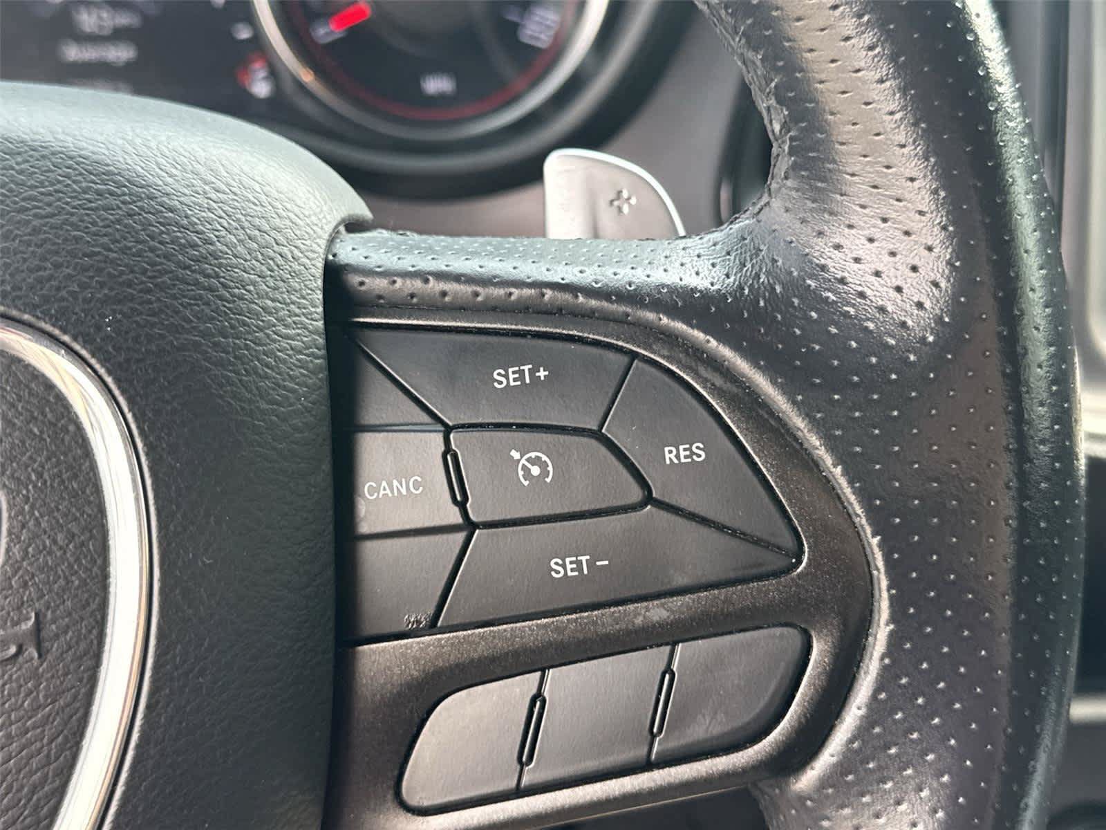 Used 2022 Dodge Challenger GT AWD/4WD image 17