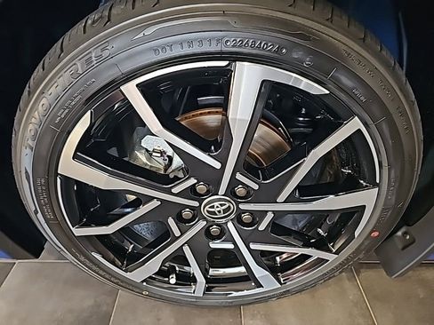 New 2024 Toyota Prius Prime Premium w/ Advanced Technology Package image 22