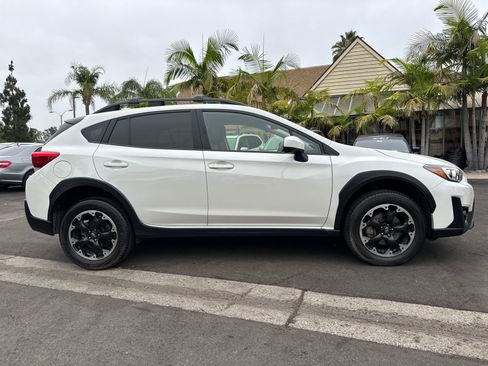 Certified 2022 Subaru Crosstrek 2.0i Premium w/ Popular Package #3 image 4