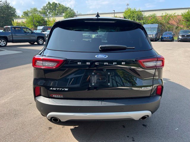 Used 2024 Ford Escape Active w/ Tech Pack #1 AWD/4WD image 6