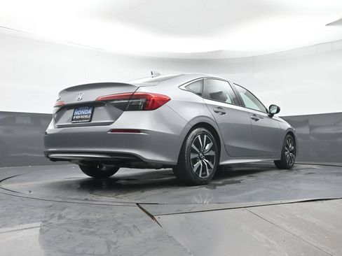 Used 2023 Honda Civic EX image 28