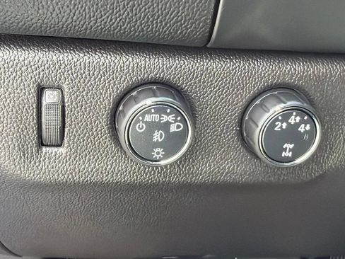 Used 2016 Chevrolet Colorado LT w/ LT Convenience Package AWD/4WD image 20