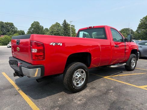 Used 2013 Chevrolet Silverado 2500 W/T w/ Snow Plow Prep Package AWD/4WD image 6