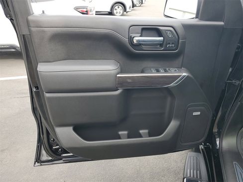 Used 2022 Chevrolet Silverado 1500 LTZ w/ LTZ Premium Package image 20