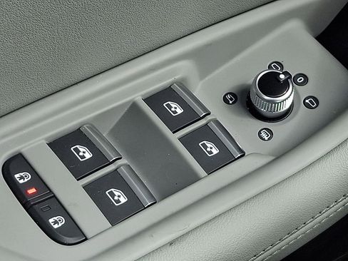 Used 2025 Audi A5 2.0T Prestige image 34