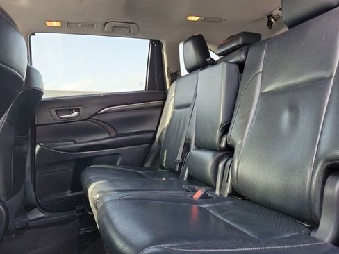 Used 2018 Toyota Highlander Limited FWD image 20