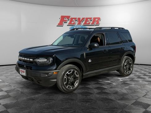Certified 2023 Ford Bronco Sport Outer Banks w/ Tech Package AWD/4WD image 1