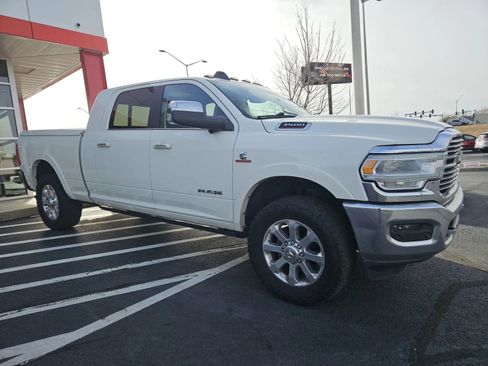 Used 2019 RAM 3500 Laramie image 5