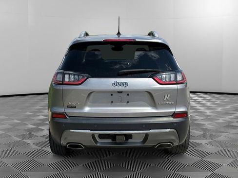 Used 2019 Jeep Cherokee Limited w/ Luxury Group AWD/4WD image 4
