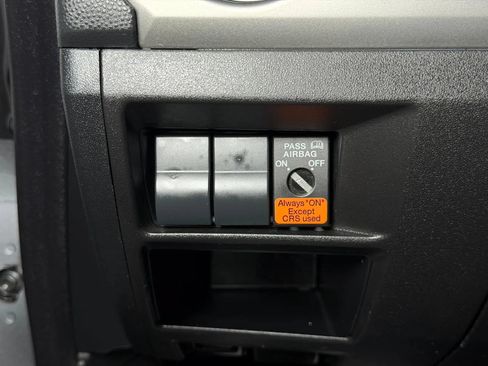 Used 2010 MAZDA MX-5 Miata Touring w/ Suspension Pkg RWD image 24
