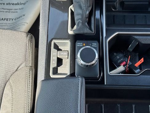 Used 2025 Toyota Tundra SR5 w/ SR5 Convenience Package AWD/4WD image 26