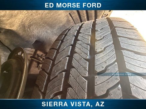 Used 2022 Ford Explorer XLT RWD image 46