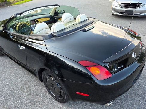 Used 2003 Lexus SC 430 Convertible RWD image 13