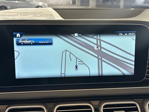 Certified 2025 Mercedes-Benz Maybach GLS 600 4MATIC image 5