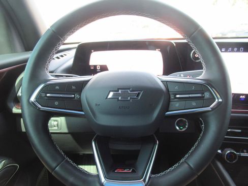 Used 2026 Chevrolet Traverse Z71 AWD/4WD image 24
